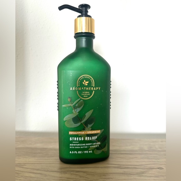 Bath and Body Works 3 piece set *NWOT* - Picture 3 of 7